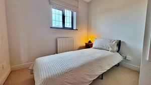 Photo 17- click for photo gallery